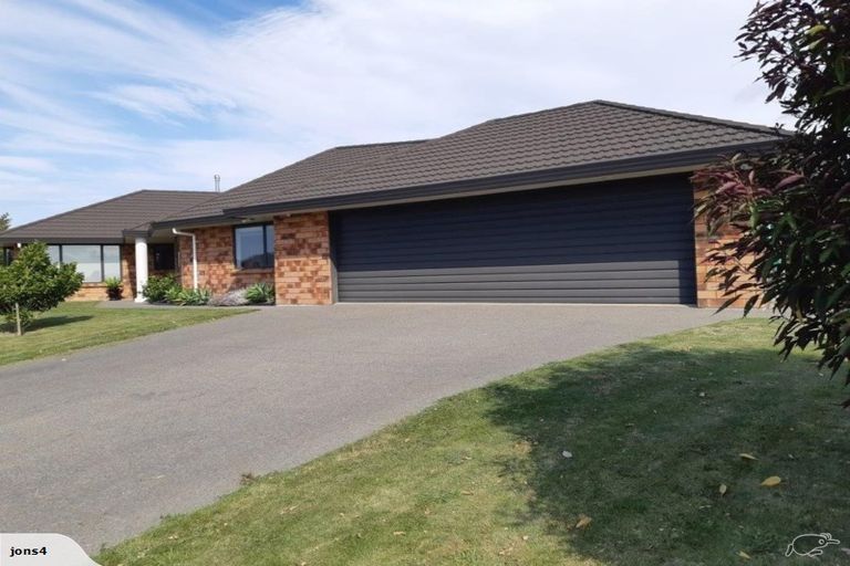 Photo of property in 124 Mt Taylor Drive, Feilding, 4775