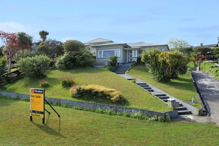 Photo of property in 14 Gilmour Street, Raglan, 3225