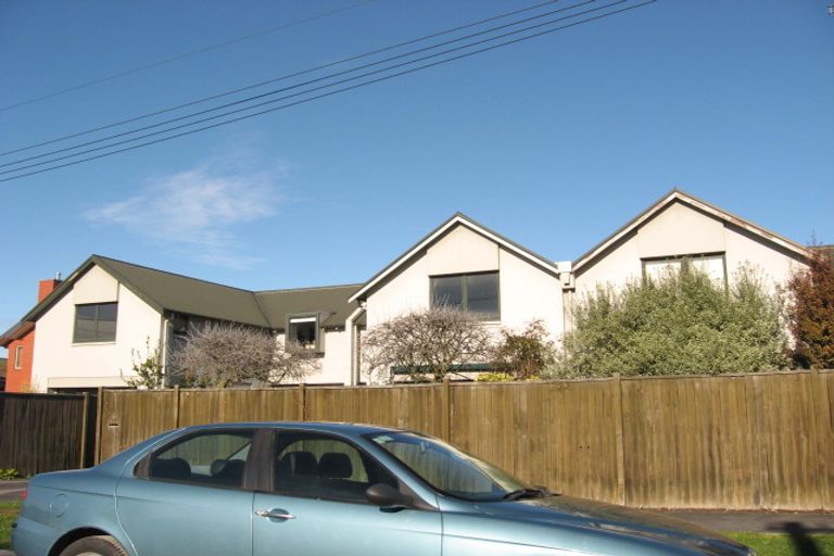 Photo of property in 2/54 Derby Street, St Albans, Christchurch, 8014