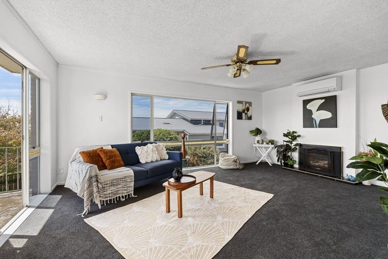 Photo of property in 3 Park Lane, Waitara, 4320
