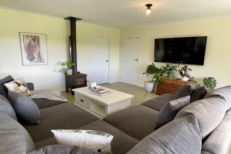 Photo of property in Dunkerron Farm, 852 Oneriri Road, Kaiwaka, 0573