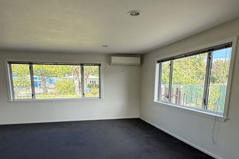 Photo of property in 11 Tabart Street, Woolston, Christchurch, 8023