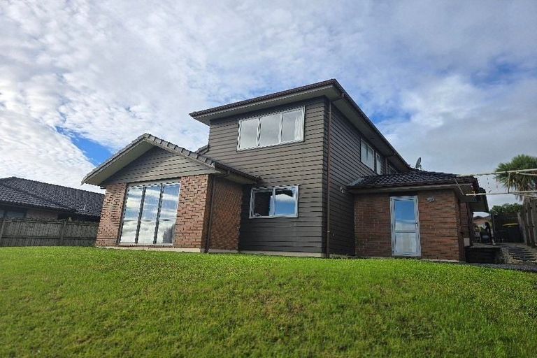 Photo of property in 22 Seamount Drive, Red Beach, 0932