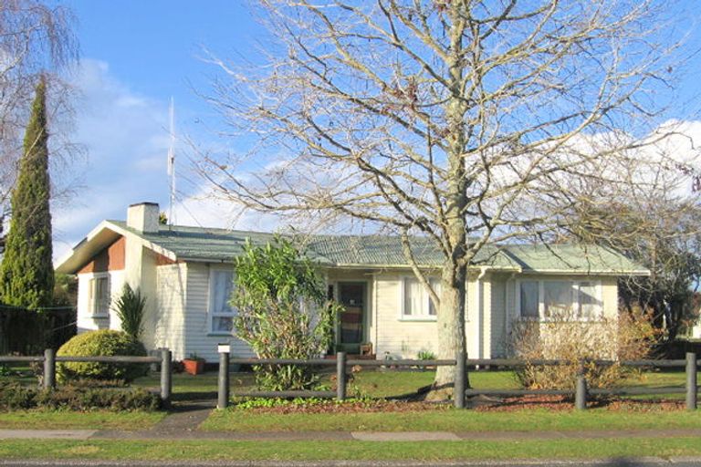 Photo of property in 2 Deanwell Avenue, Deanwell, Hamilton, 3206