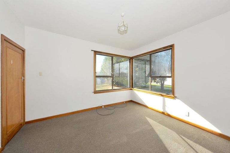Photo of property in 35 Mcgregors Road, Bromley, Christchurch, 8062