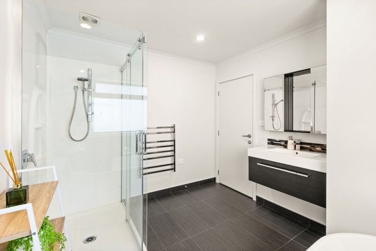 Photo of property in 32 Quarry Ridge, Poraiti, Napier, 4182