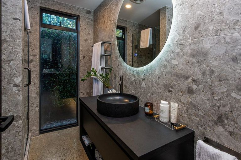 Photo of property in 285a Beach Road, Campbells Bay, Auckland, 0630