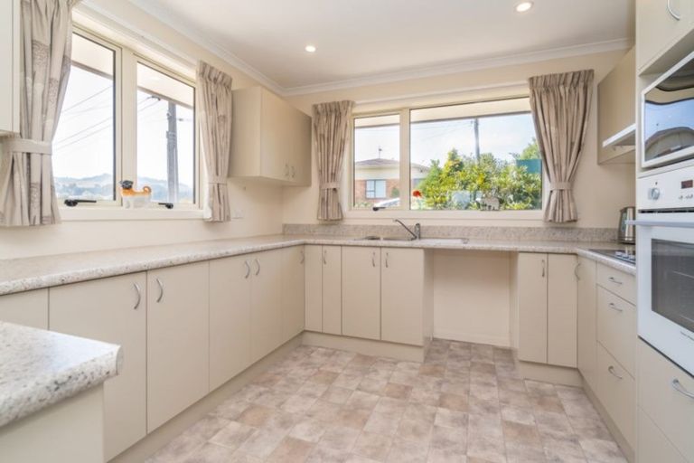 Photo of property in 3 Loudon Street, Green Island, Dunedin, 9018