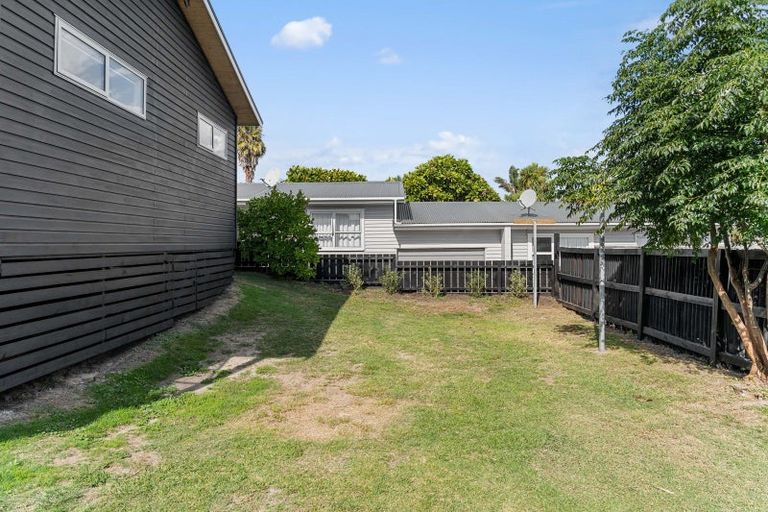 Photo of property in 87b Simpson Road, Papamoa Beach, Papamoa, 3118