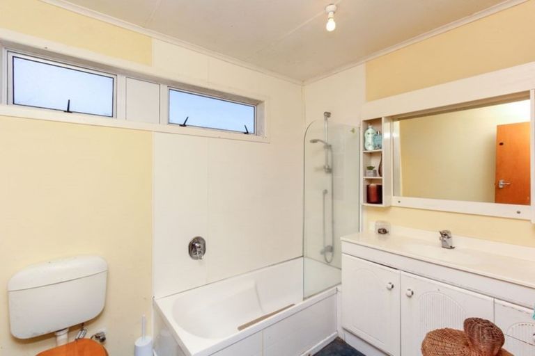 Photo of property in 13 Wilton Street, Westown, New Plymouth, 4310