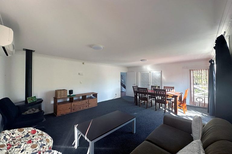 Photo of property in 10 Lone Tree Grove, Kelson, Lower Hutt, 5010