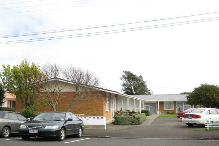 Photo of property in 16 Darnell Street, Fitzroy, New Plymouth, 4312