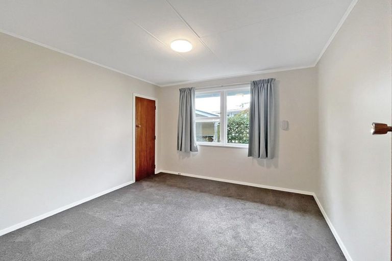 Photo of property in 3 Greenock Place, Awapuni, Palmerston North, 4412