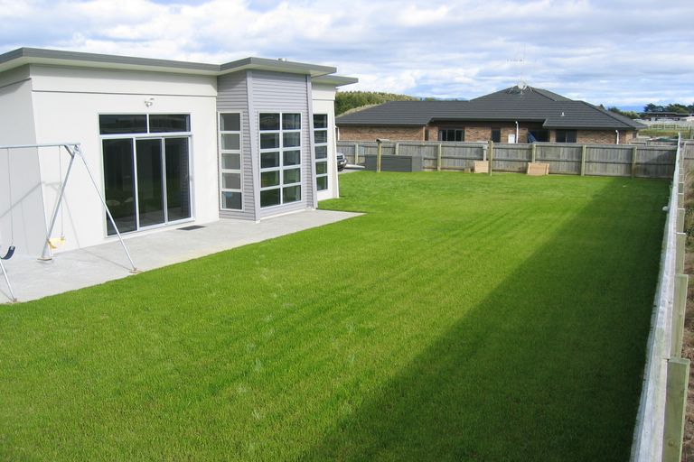 Photo of property in 250a Park Avenue, Waitarere Beach, Levin, 5510