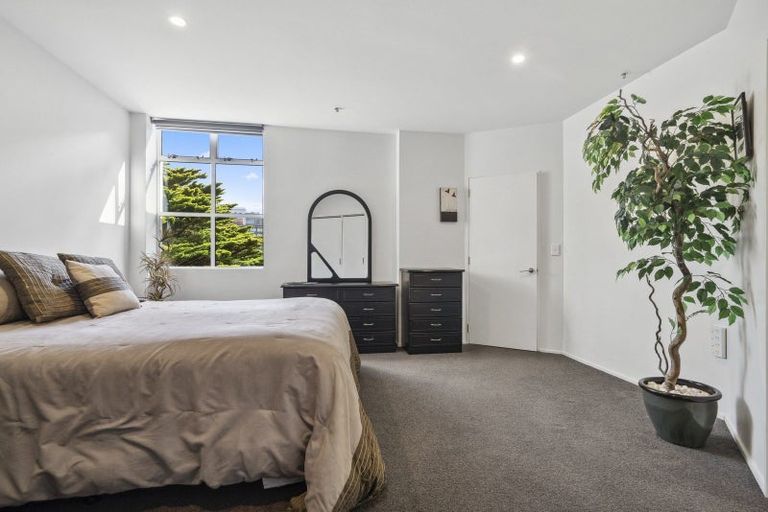 Photo of property in Hume House, 152ub The Terrace, Wellington Central, Wellington, 6011