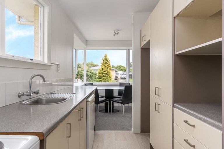 Photo of property in 72 Wales Street, Halswell, Christchurch, 8025