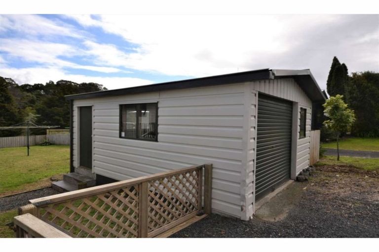 Photo of property in 3 Amokura Drive, Kerikeri, 0230