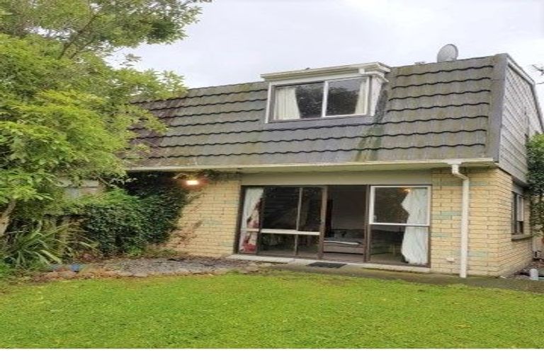 Photo of property in 1/2 Ararino Street, Trentham, Upper Hutt, 5018