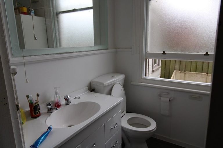 Photo of property in 71 Queens Drive, Saint Kilda, Dunedin, 9012