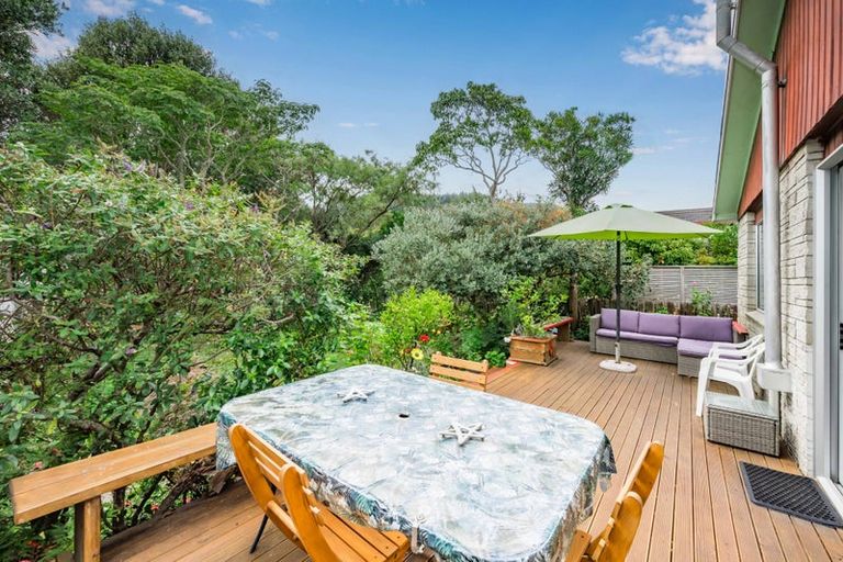 Photo of property in 42 Ruapehu Street, Paraparaumu, 5032