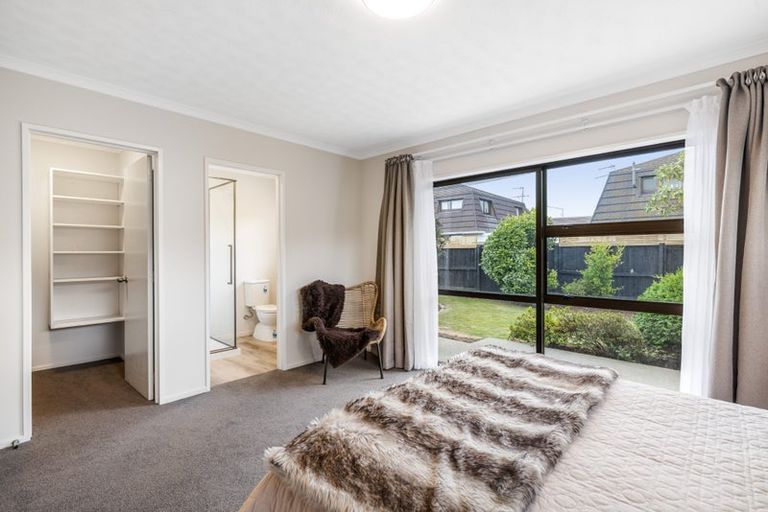 Photo of property in 121 Prestons Road, Redwood, Christchurch, 8051