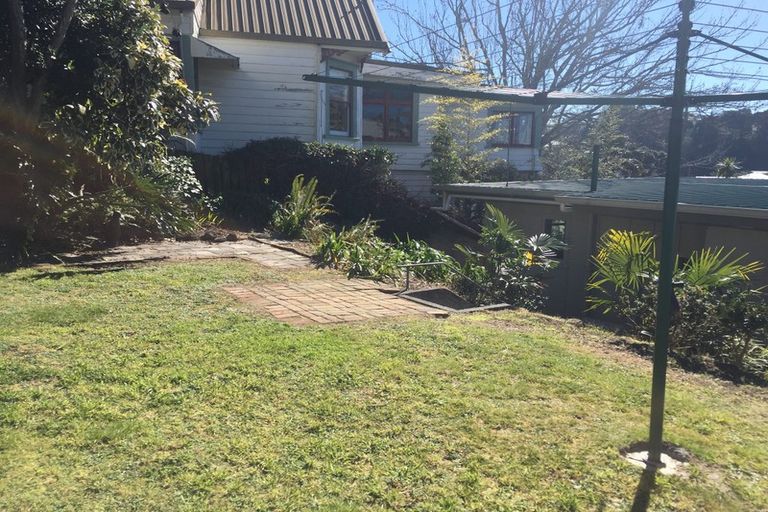 Photo of property in 62 Shakespeare Road, Bluff Hill, Napier, 4110