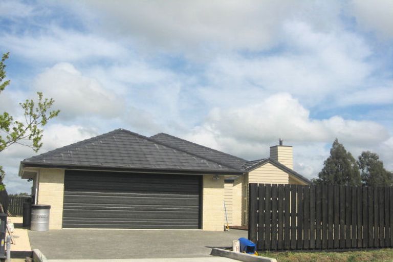 Photo of property in 103 High Street, Oxford, 7430