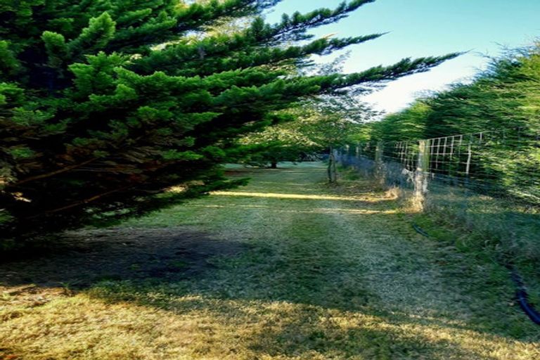 Photo of property in 897 Sandy Knolls Road, West Melton, Christchurch, 7675