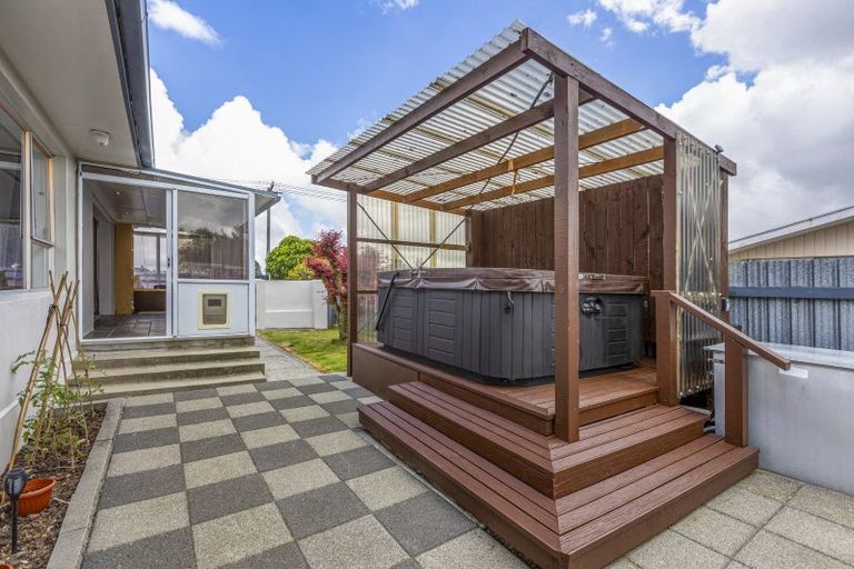 Photo of property in 31 Miro Street, Inglewood, 4330