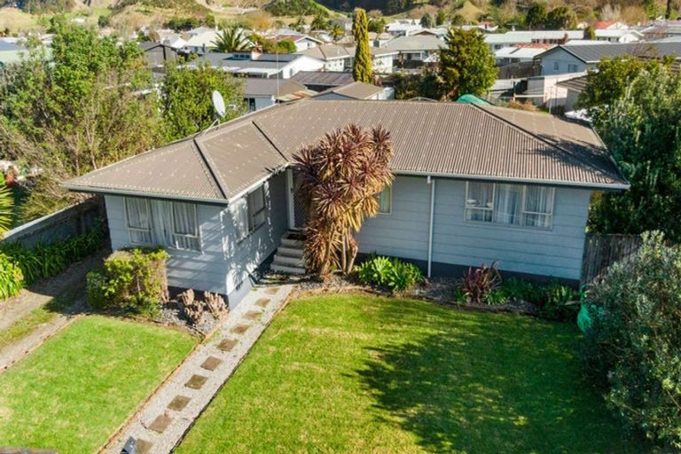 Photo of property in 4 Donna Street, Outer Kaiti, Gisborne, 4010