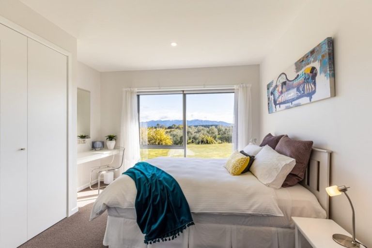 Photo of property in 43 Petra Way, Upper Moutere, 7173