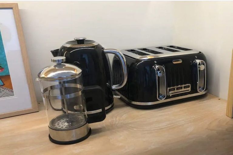 Photo of property in 121 Seaview Road, Piha, New Lynn, 0772