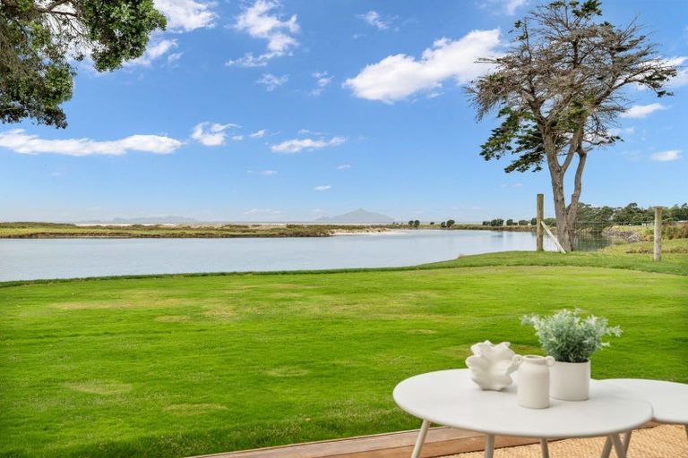 Photo of property in 281 Cove Road, Waipu, 0582