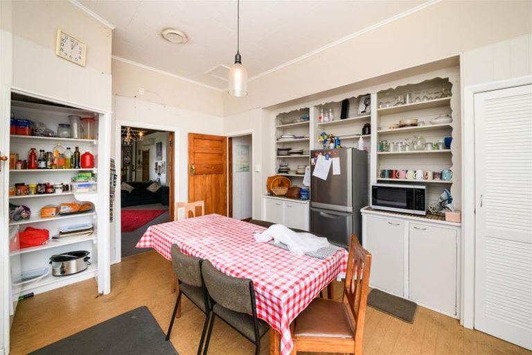 Photo of property in 14 Hunia Street, Marton, 4710