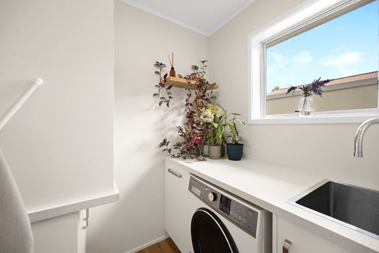 Photo of property in 9 Newcastle Road, Dinsdale, Hamilton, 3204