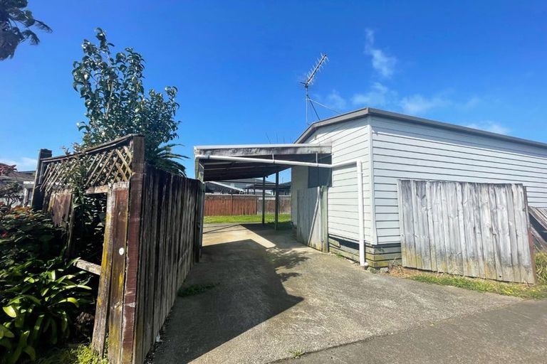 Photo of property in 1/6a Waterview Road, Favona, Auckland, 2024