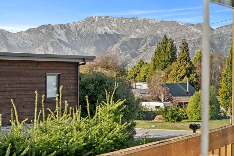 Photo of property in 19 Parry Crescent, Lake Hawea, Wanaka, 9382
