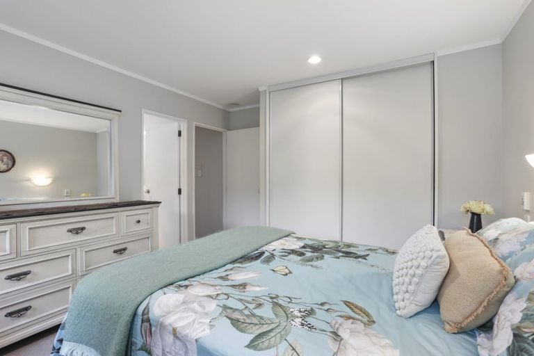 Photo of property in 9 Meynell Court, Glen Eden, Auckland, 0602