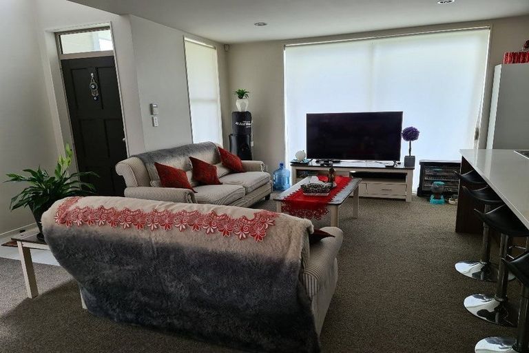 Photo of property in 196 Porchester Road, Takanini, 2112