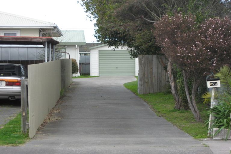 Photo of property in 27 Merton Crescent, Pirimai, Napier, 4112