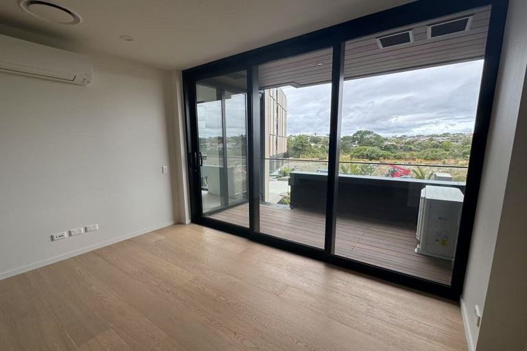 Photo of property in Amaia, 302/48 Esmonde Road, Takapuna, Auckland, 0622