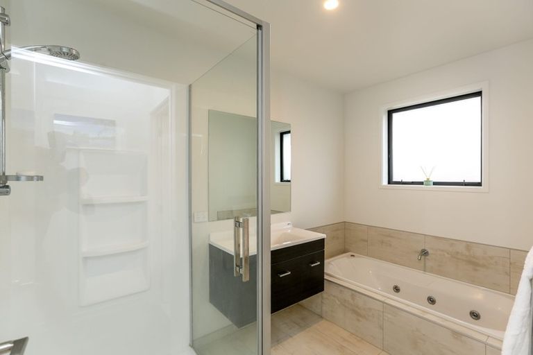 Photo of property in 23 Smith Street, Lepperton, New Plymouth, 4373