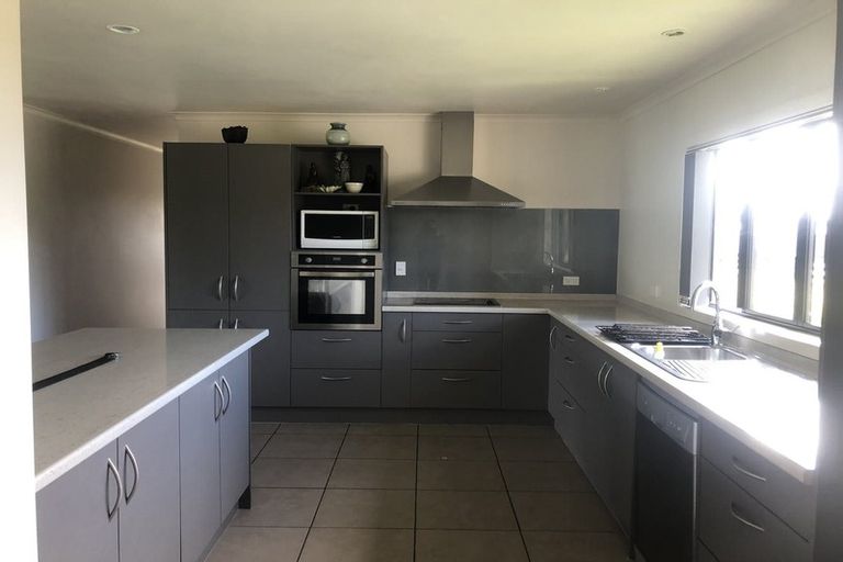 Photo of property in 21 Awhitu Road, Kerikeri, 0230