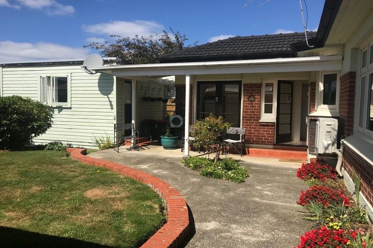 Photo of property in 55 Joseph Street, Waverley, Invercargill, 9810