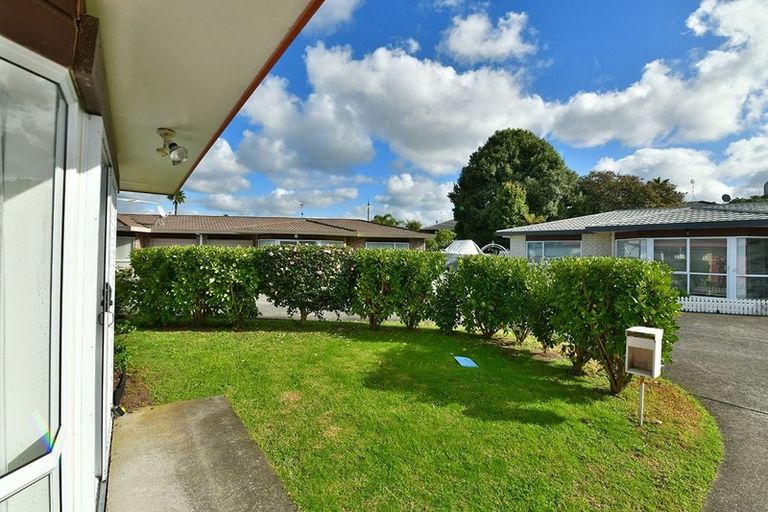 Photo of property in 96c Lakeside Drive, Orewa, 0931