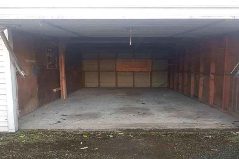 Photo of property in 3/34 Heretaunga Square, Silverstream, Upper Hutt, 5019