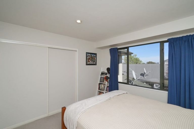 Photo of property in 15 Lexington Place, Shirley, Christchurch, 8061