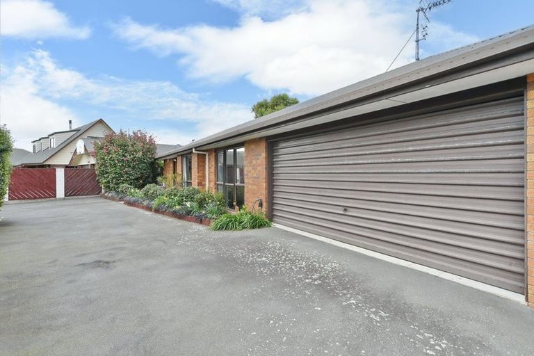 Photo of property in 22 Wanaka Place, Mairehau, Christchurch, 8052