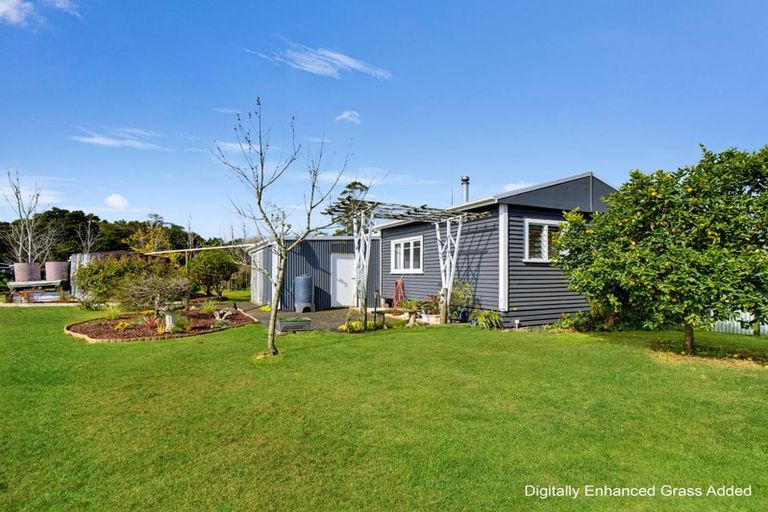 Photo of property in 34 Wilson Road, Parakao, Whangarei, 0172