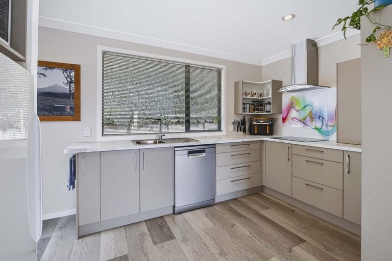 Photo of property in 26b Rossiter Crescent, Lynmouth, New Plymouth, 4310